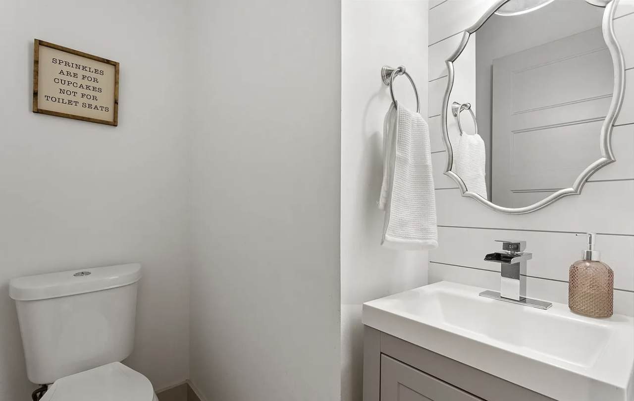 2129 Kensington Gates Drive Northwest