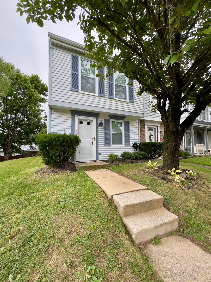 Charming 2 Bedroom/1.5 Bathroom End-Row Townhome in White Marsh, MD!