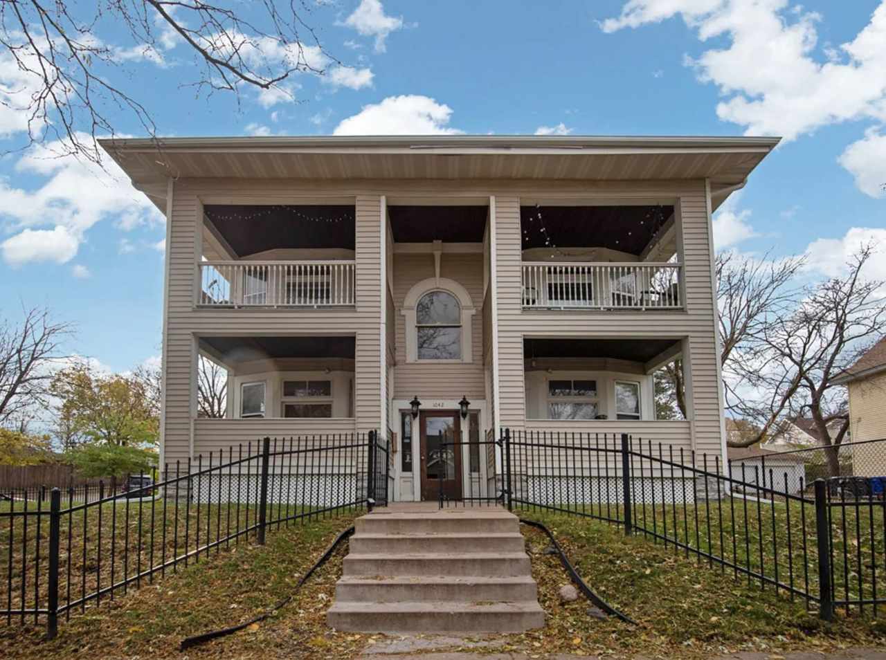 1042 West Dayton Avenue