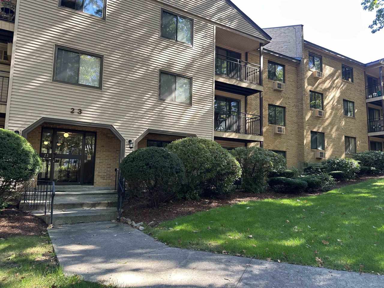 23 Country Club Drive