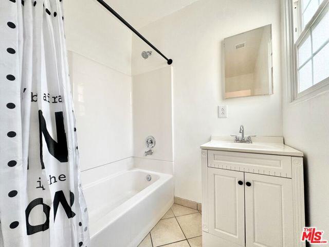 1452 South Wooster Street