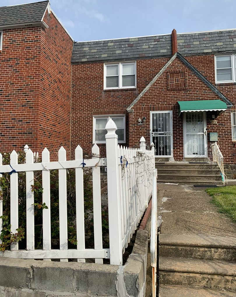 3 bed 1 bath house for rent