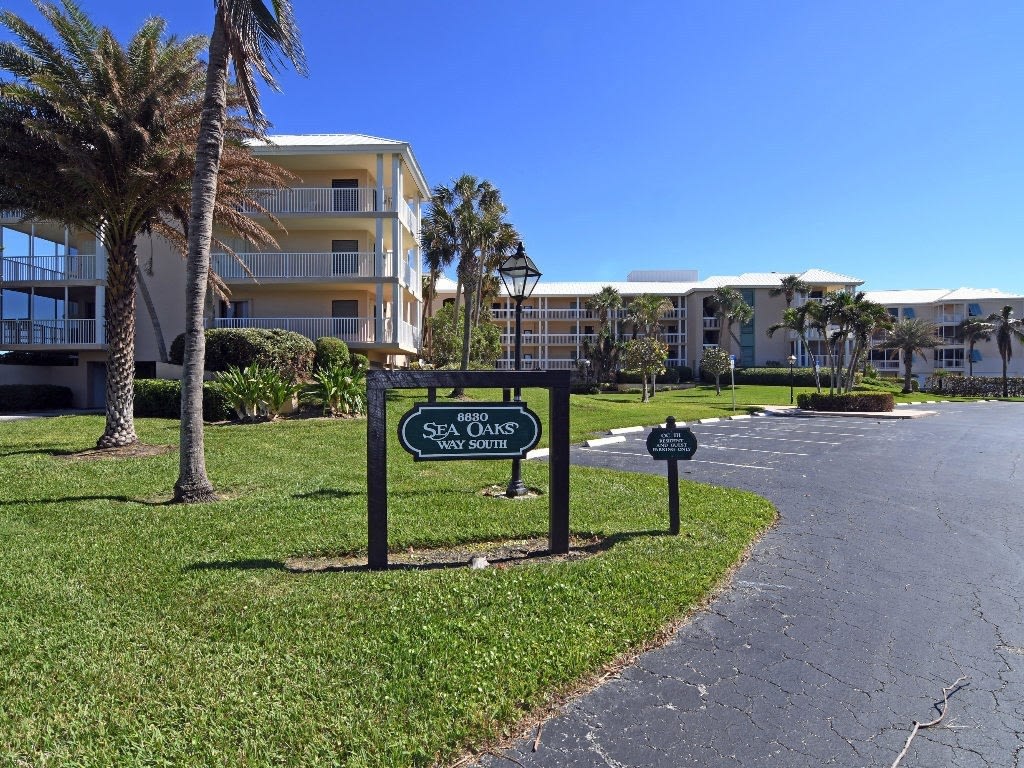 8830 S Sea Oaks Way