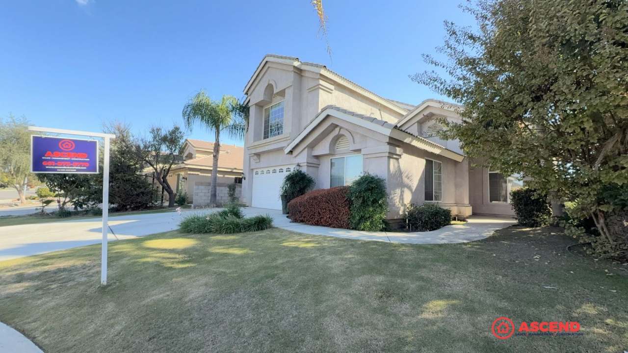 Amazing 5 Bedroom Home In Southwest!