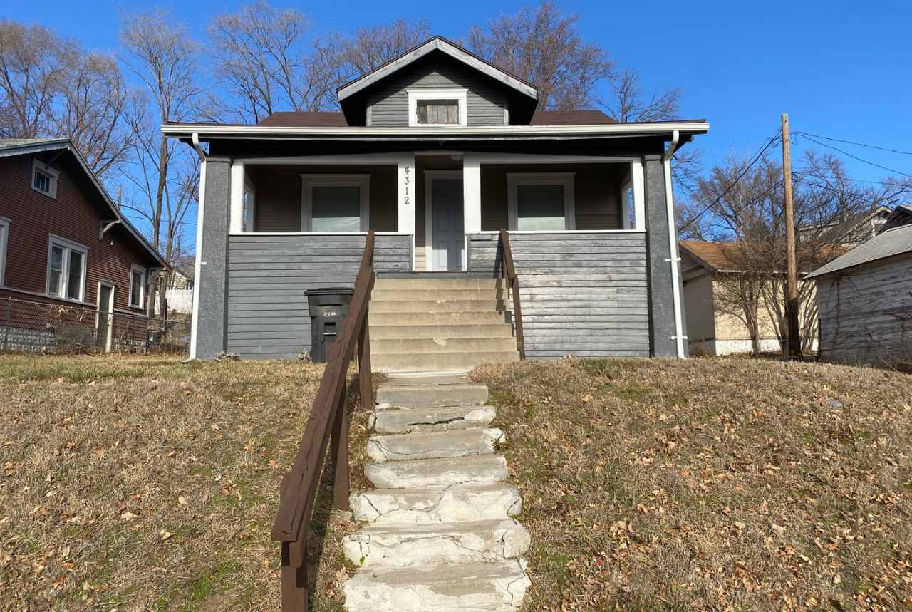 Fully Remodeled 3 Bedroom House!