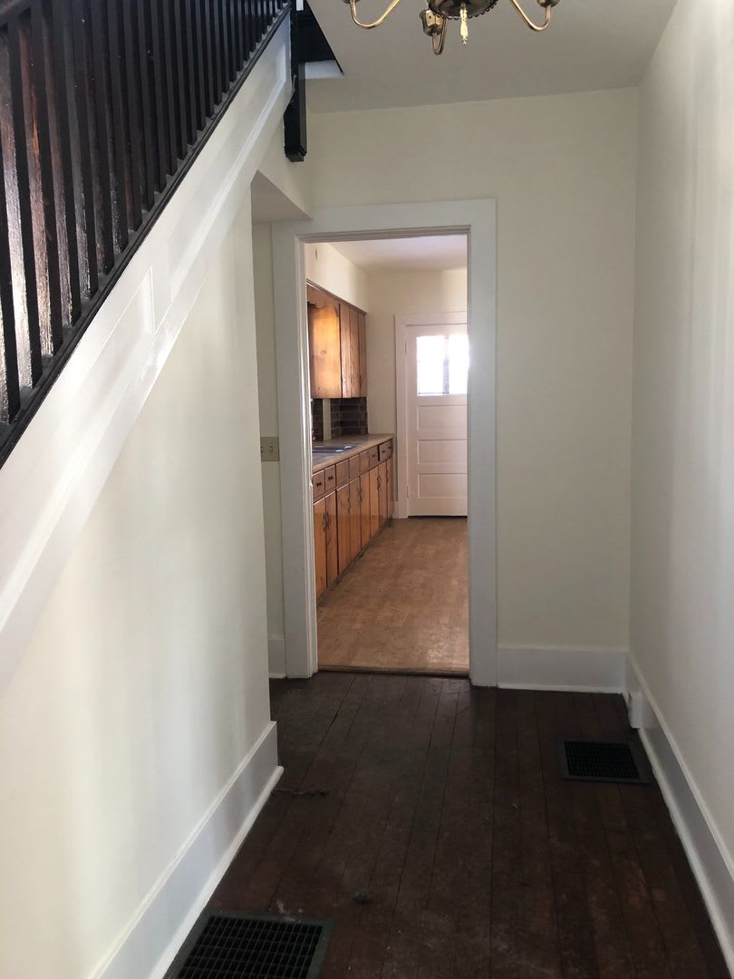 3 BR Home Available Near Local Shopping