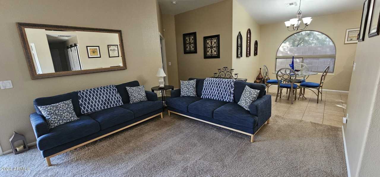 15781 W MORELAND Street