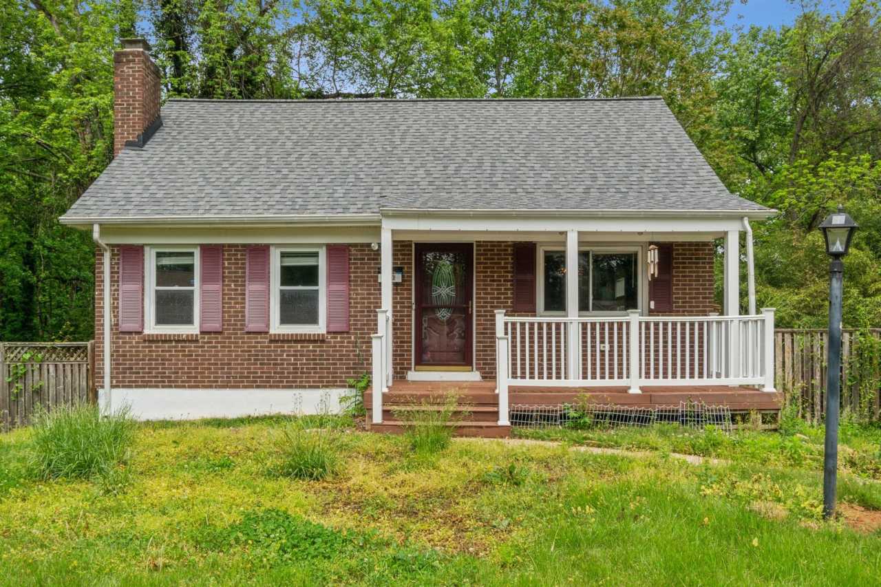 Adorable 4BR/3BA Cape Cod on a Generous 0.4-Acre Lot