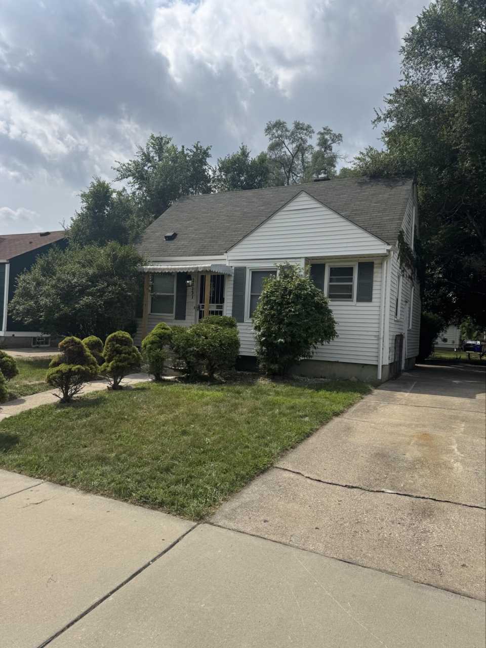 20131 Pinehurst Street