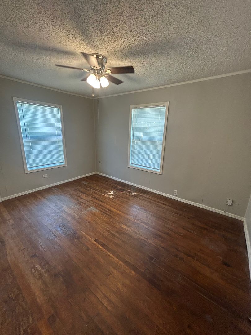 Inviting 2 Bedroom Home