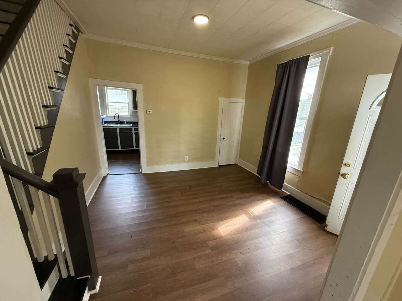 714 1/2 South Detroit Street - 2