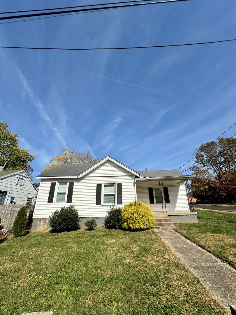 PRE-LEASING 25-26 School Year!!!