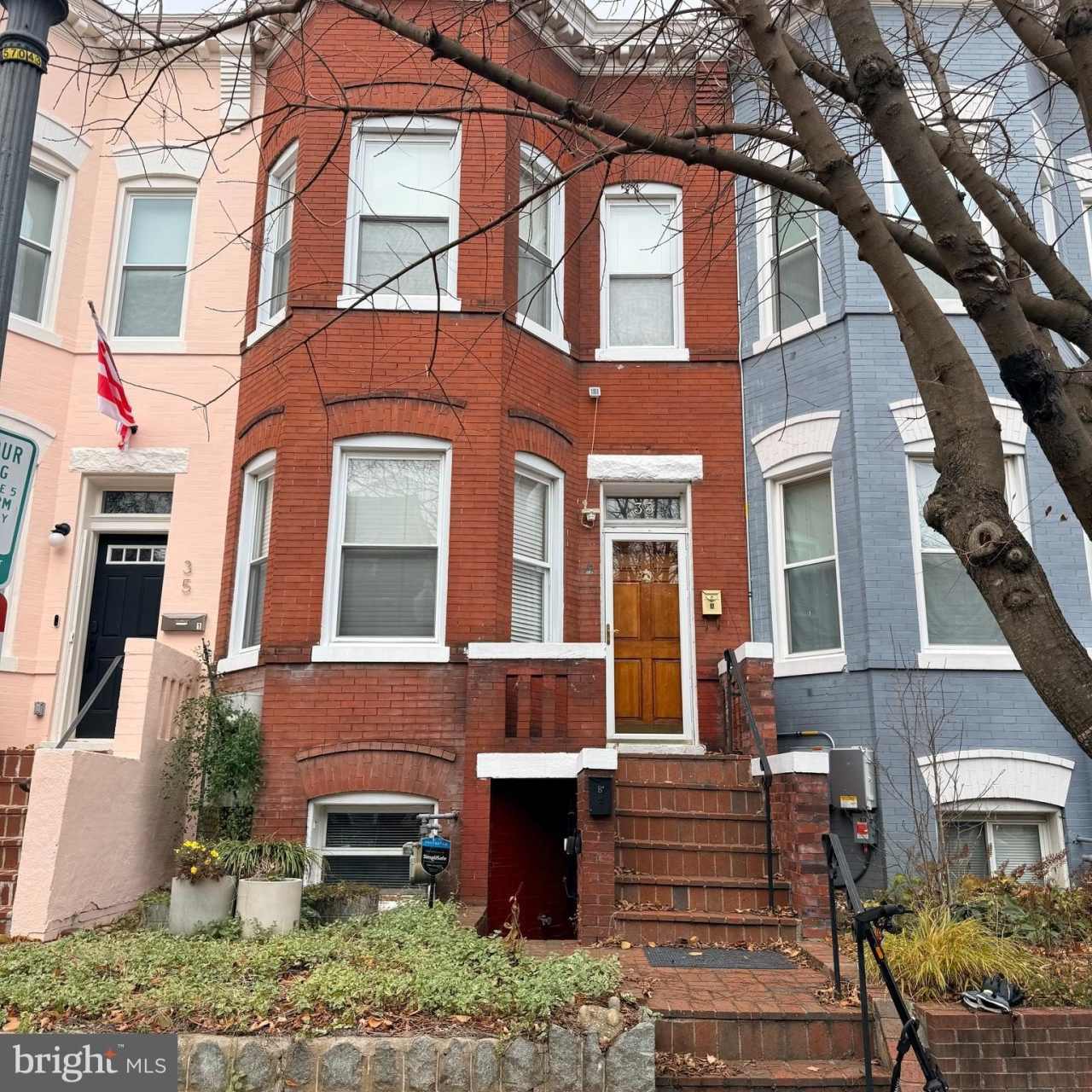 33 RANDOLPH Place NW unit: B