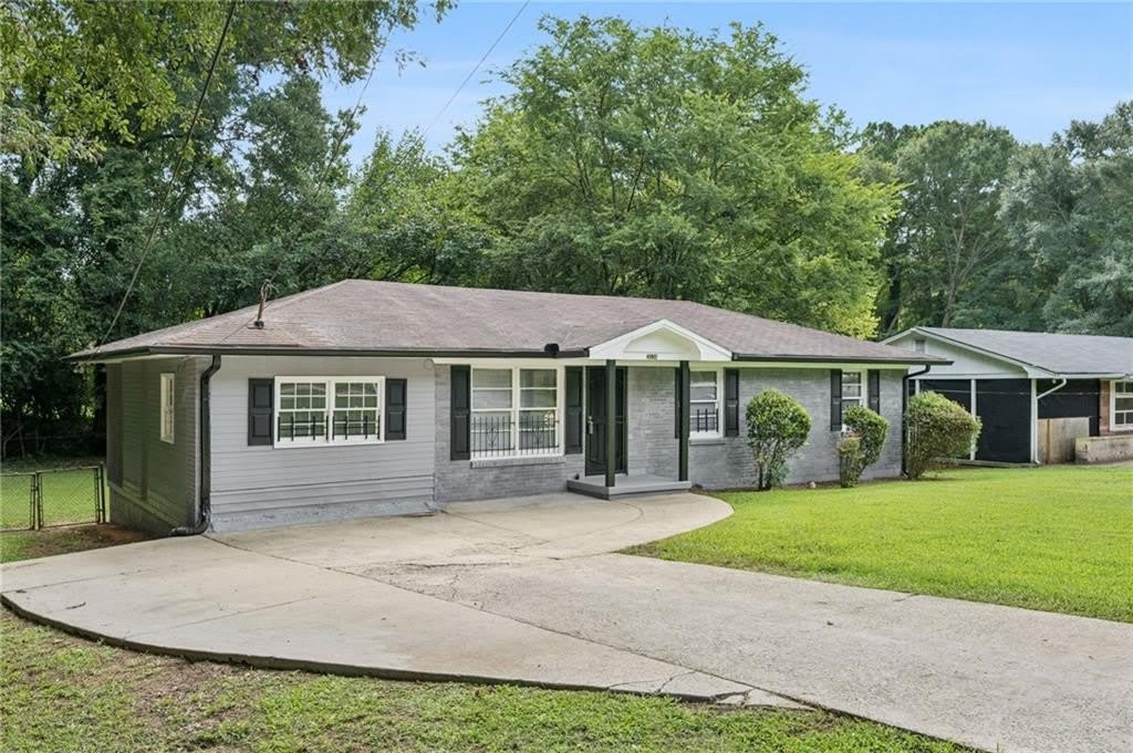 3036 Will Rogers Place SE