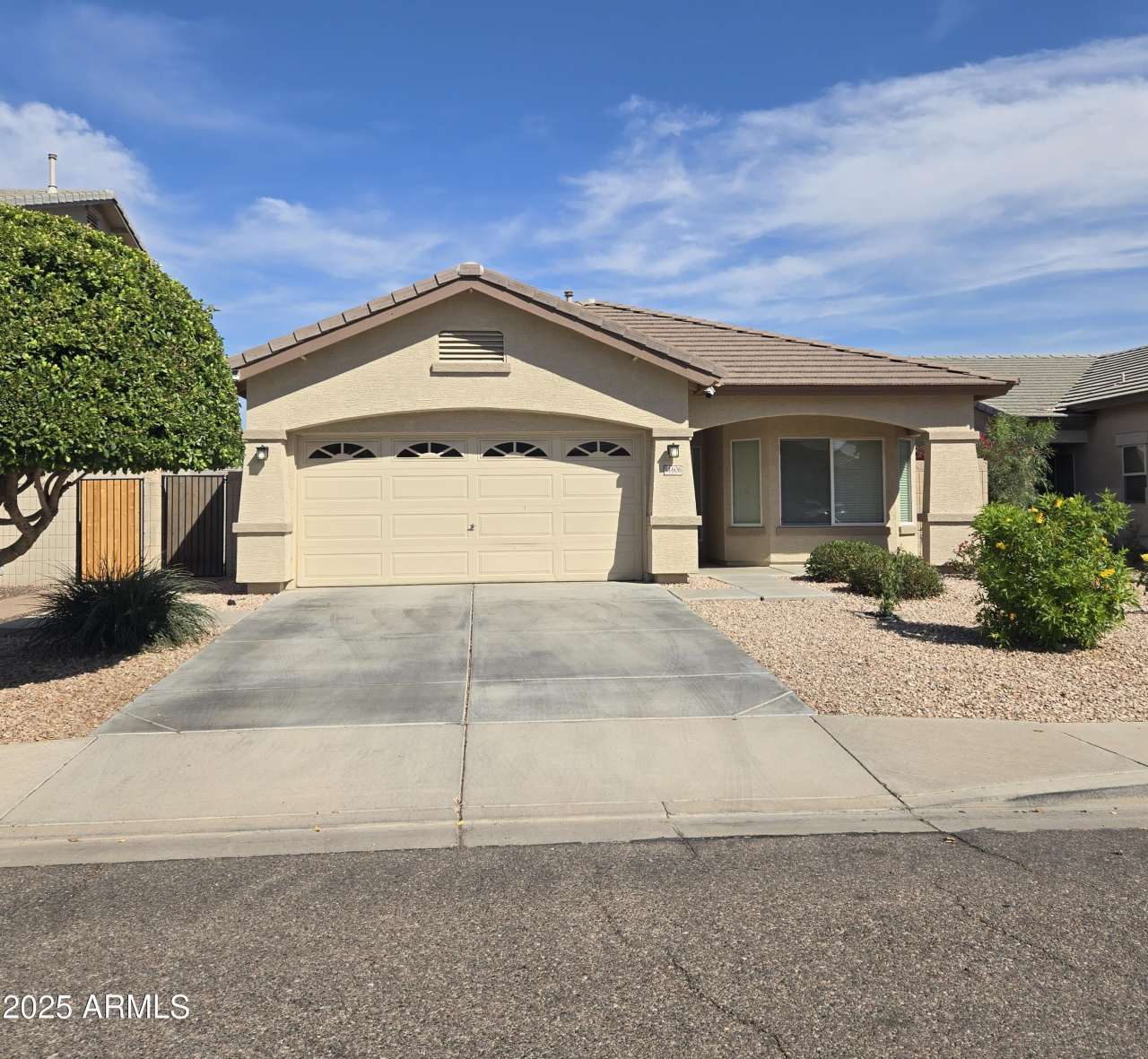 11606 W JACKSON Street