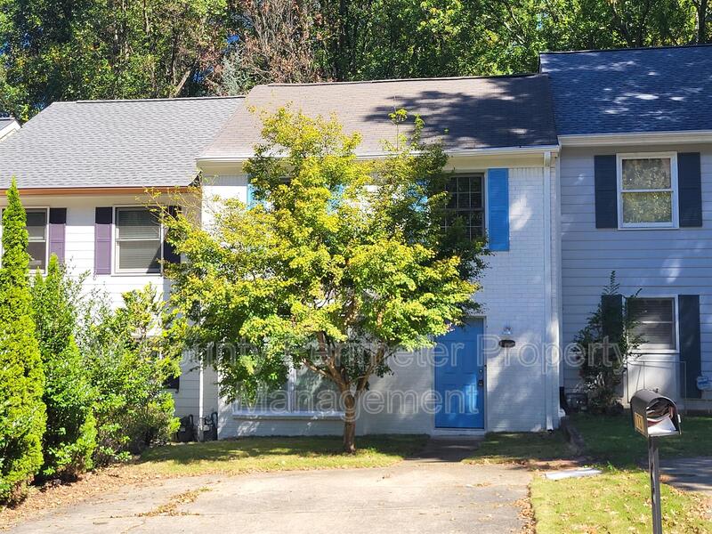 1731 Twin Brooks Drive SE