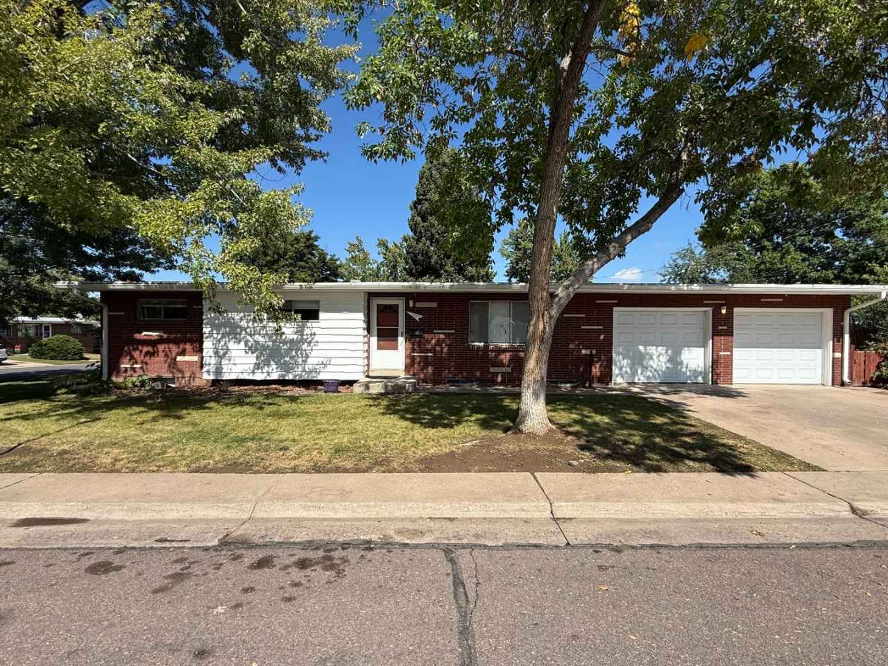 Charming 4-Bedroom Ranch Near Downtown Littleton!!
