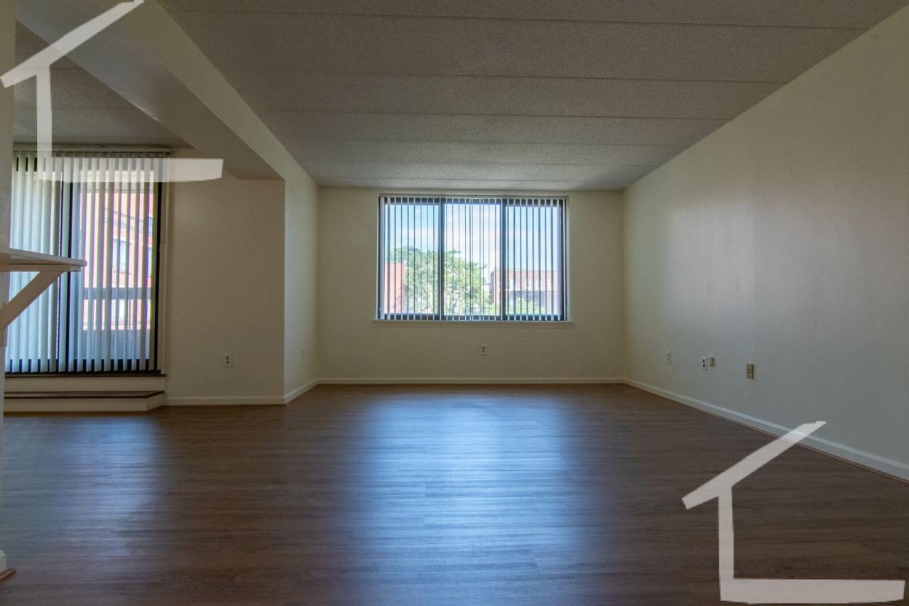 Huge 2 bed in Allston