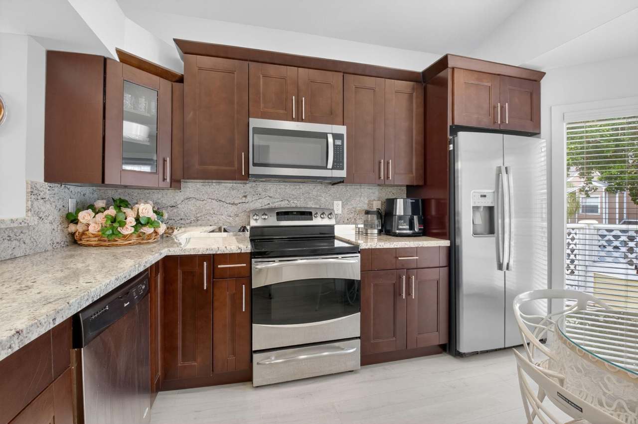 5328 Buckhead Circle