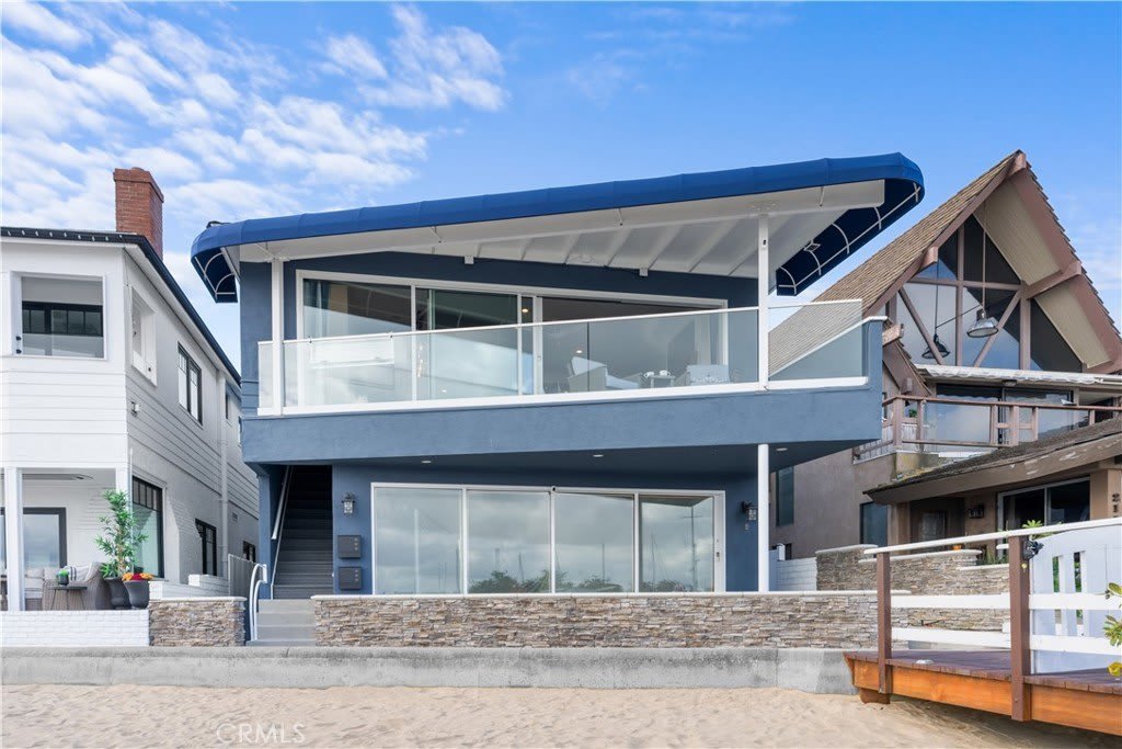 215 E Edgewater Avenue