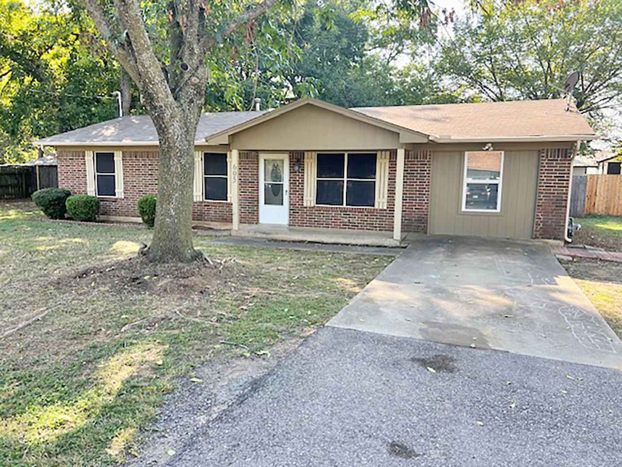 Great 4 Bdrm 2.5 Bath Home in Aubrey Tx