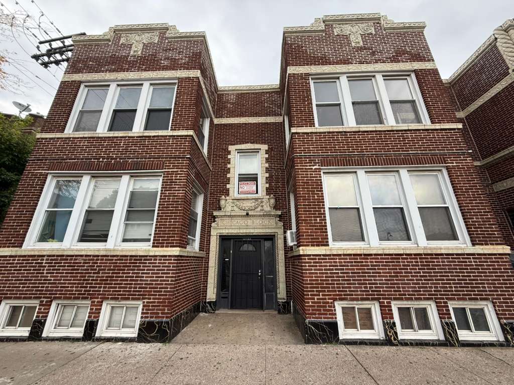 5958 West Roosevelt Road - 4