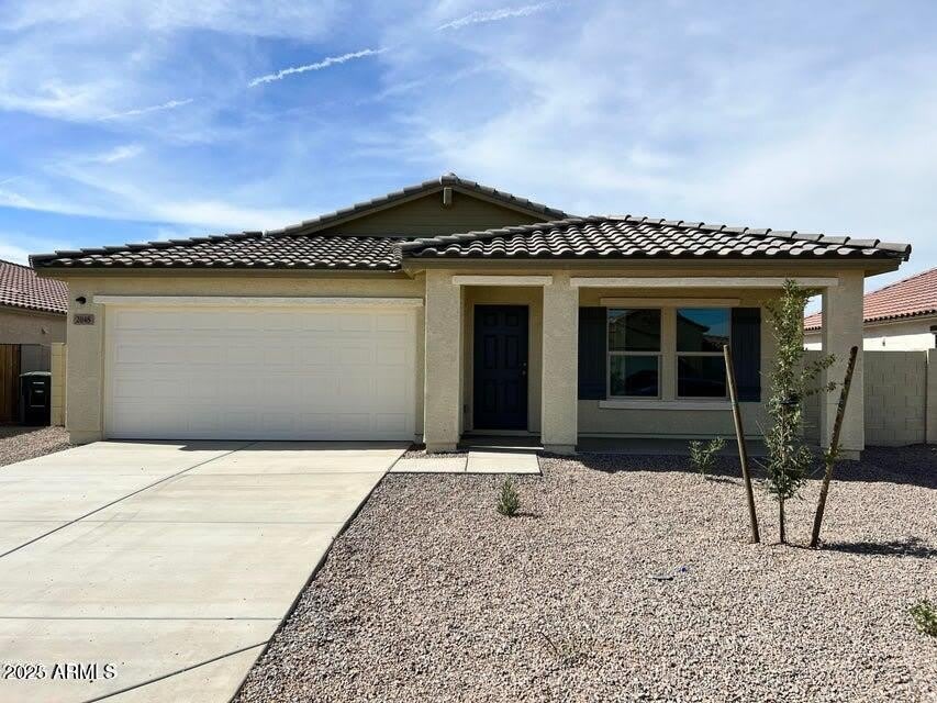 2048 E VELVET Place