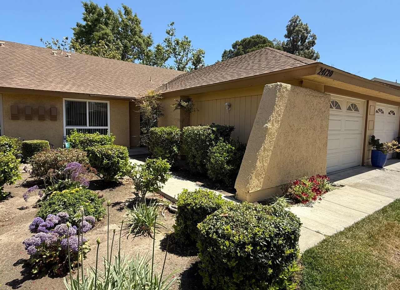 A Coronado Home on the 17th Hole