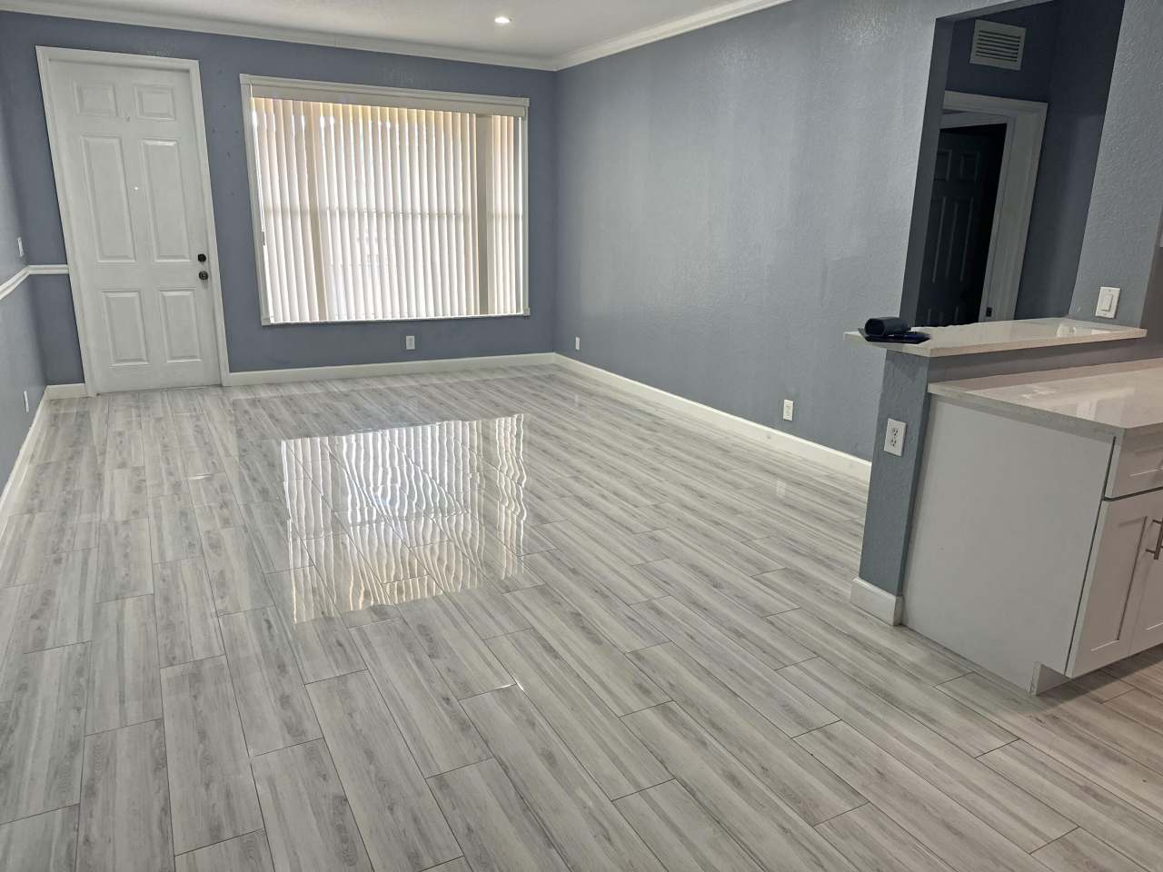 3553 Forest Hill Blvd