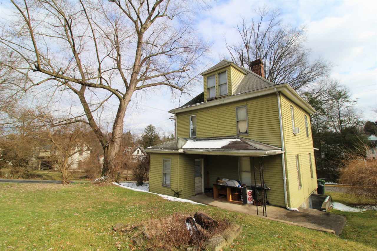 Large House in Wiles Hills - Available 6/4/2026