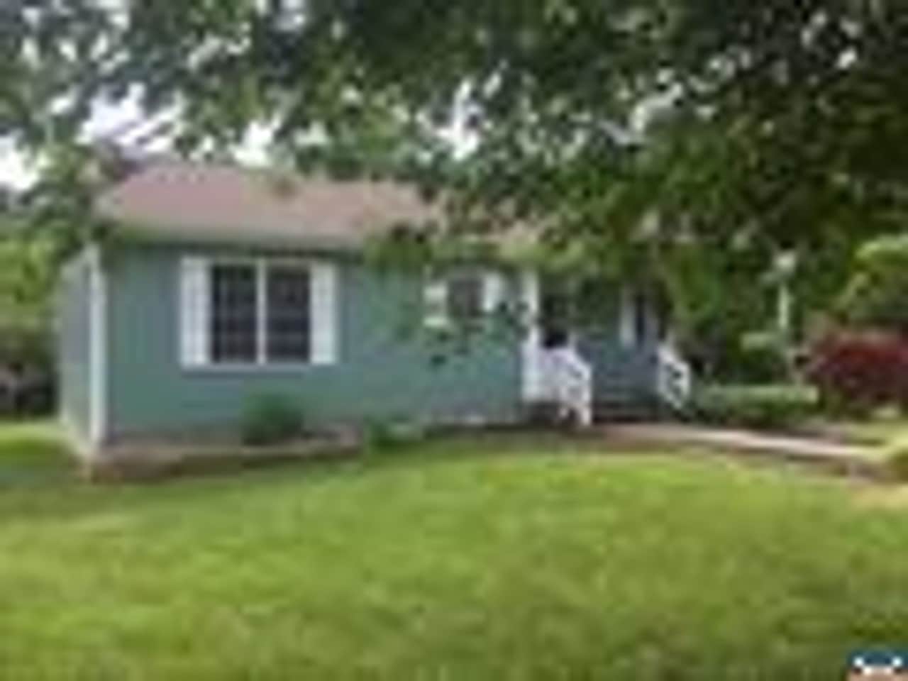 Perfect Gordonsville House!