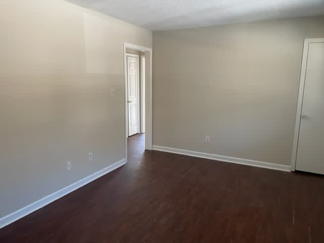 3368 Valley View Dr.