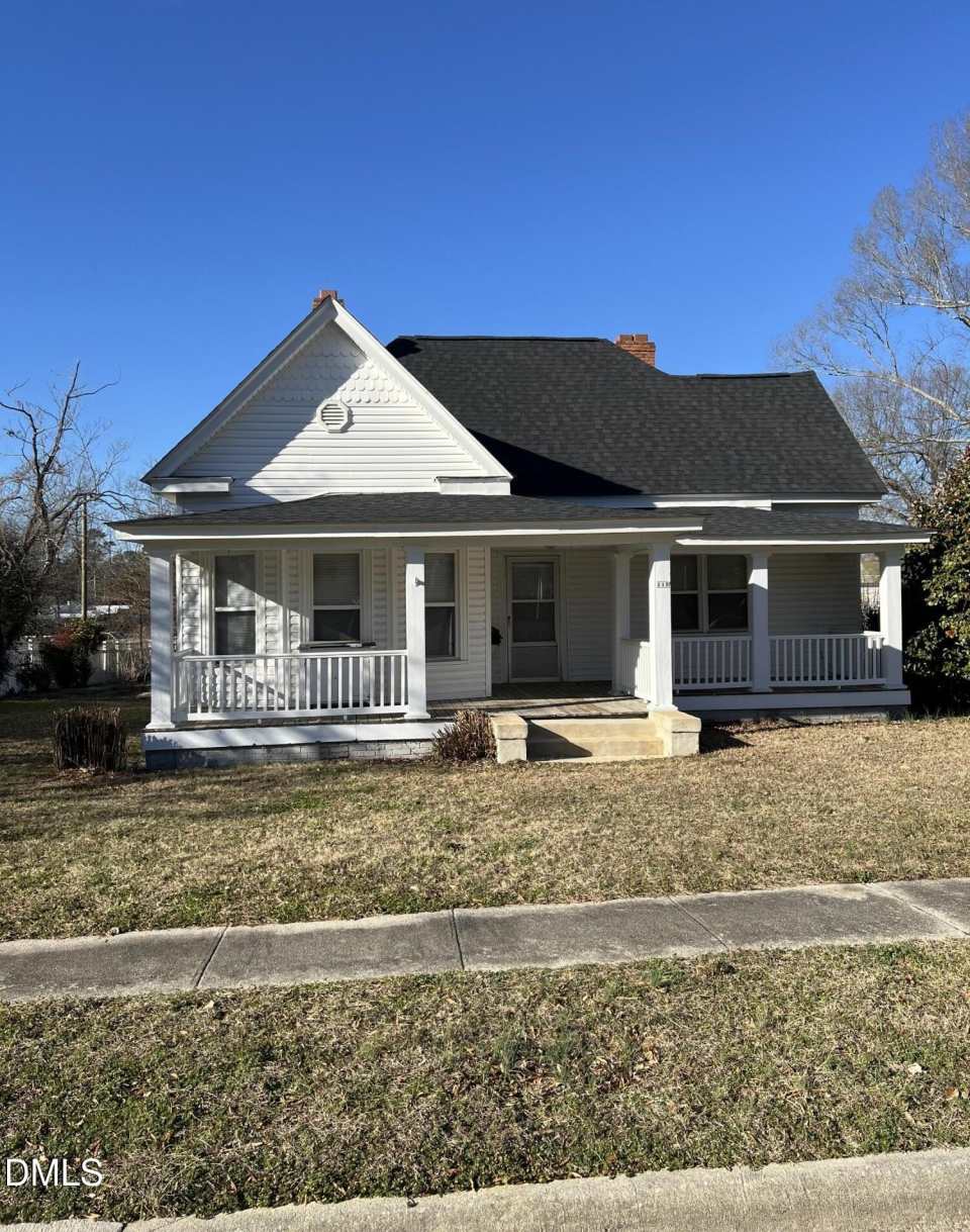 119 E Sycamore Street