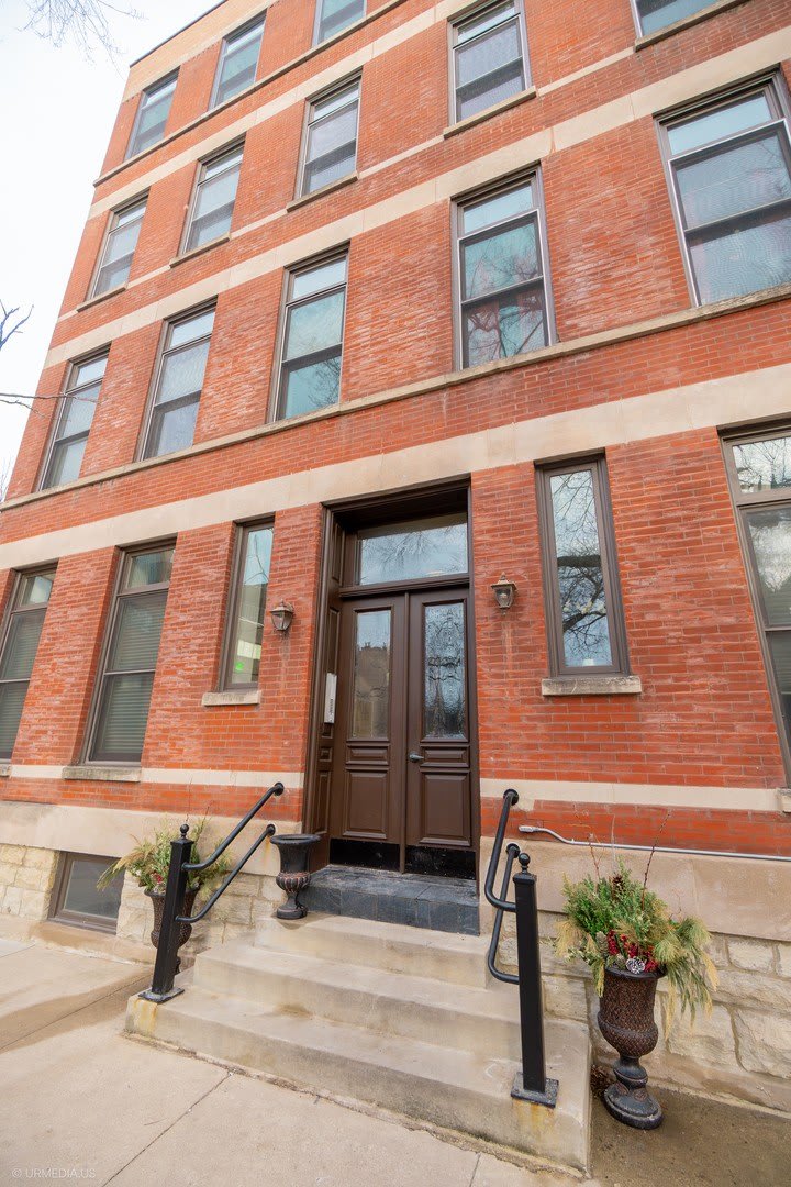 1741 N Orleans Street