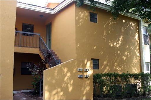 3840 Coral Tree Circle