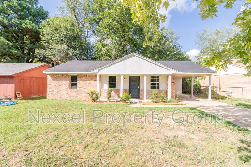 3308 Spring Valley Cove