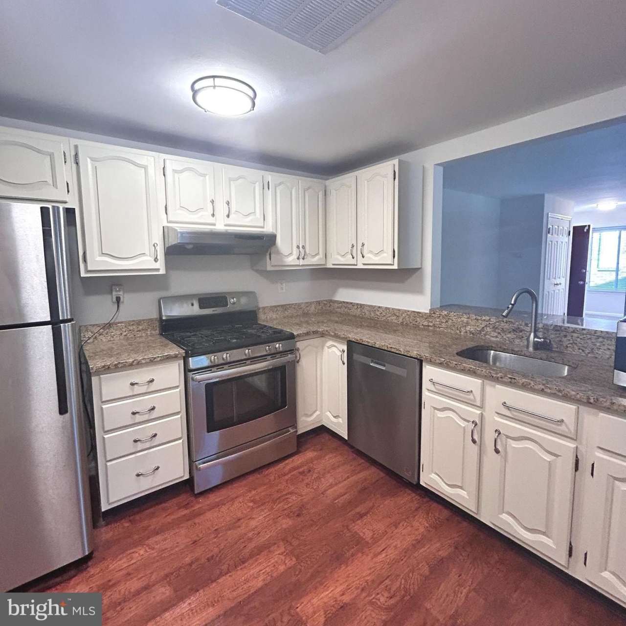 1705 MOUNTAINVIEW Drive