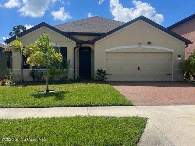 900 Old Country Rd S E