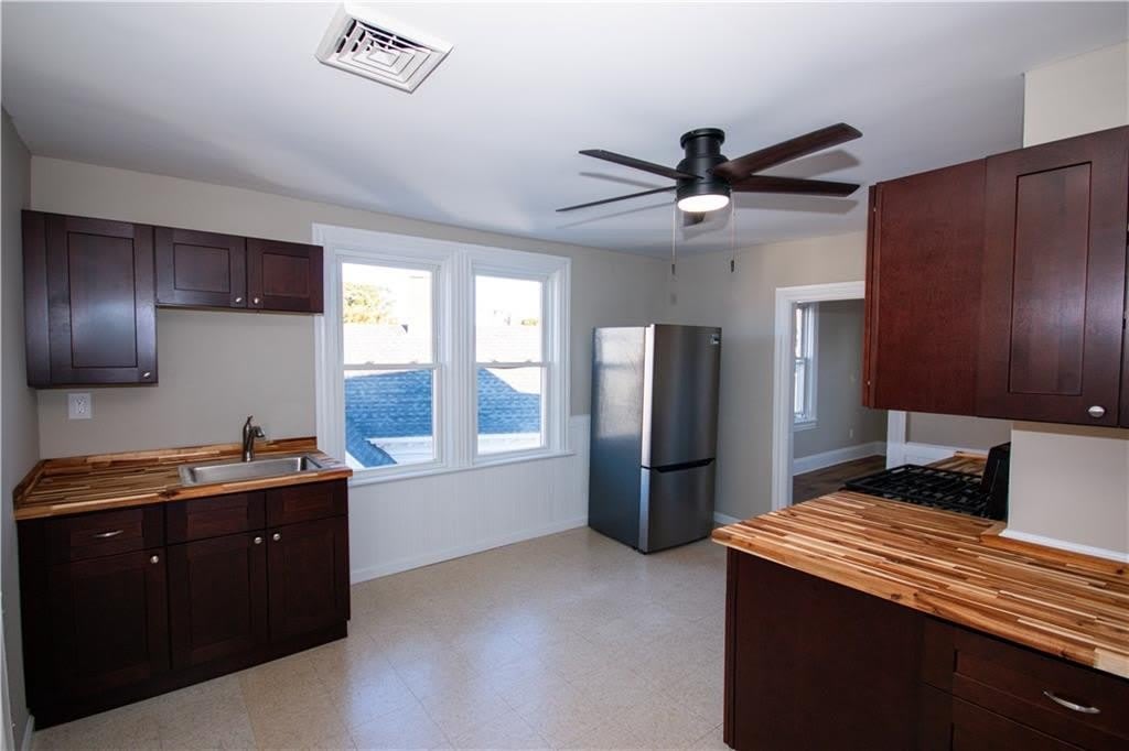 370 park Place unit: 3