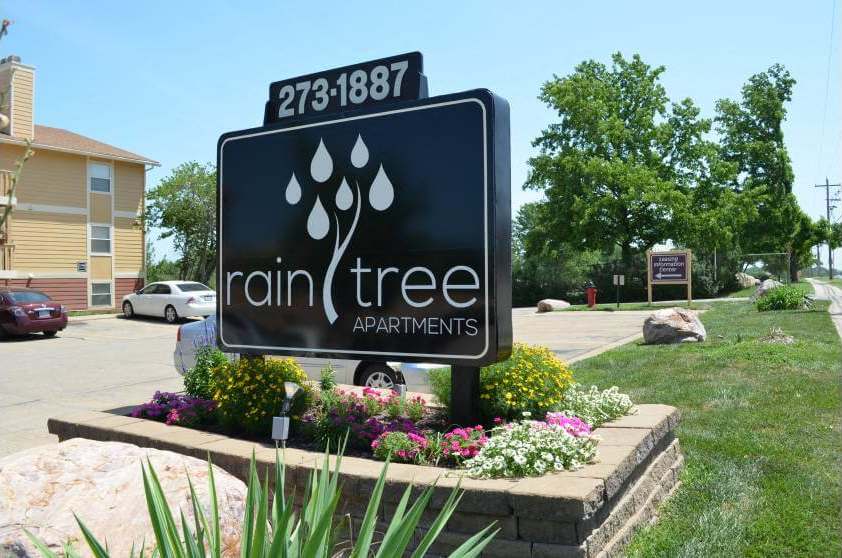 Raintree Apartments