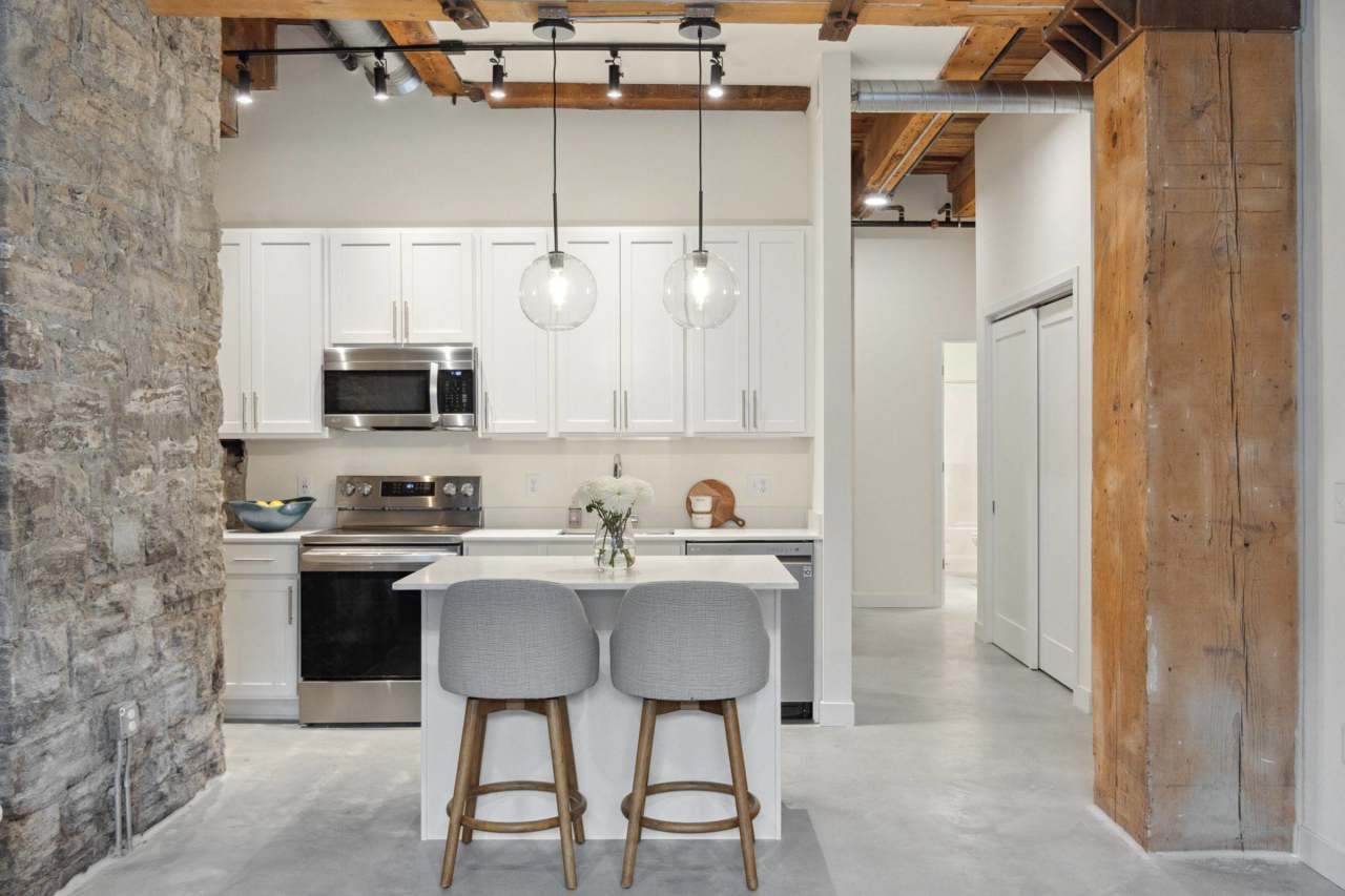 724 Lofts