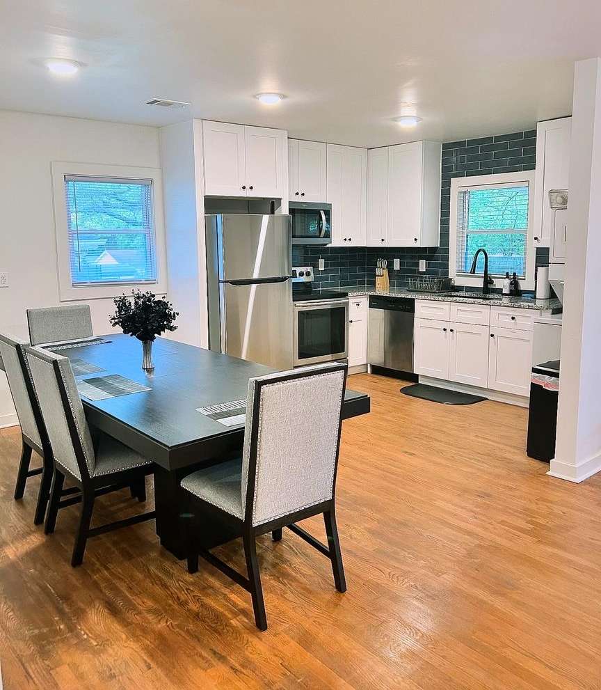 Room in 3 Bedroom Home at Hightower Ct NW