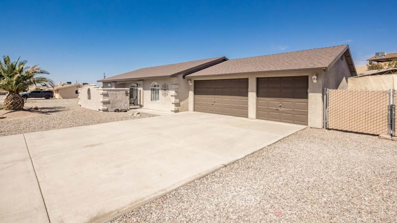 2026 Winter Furnished Pool  Spa