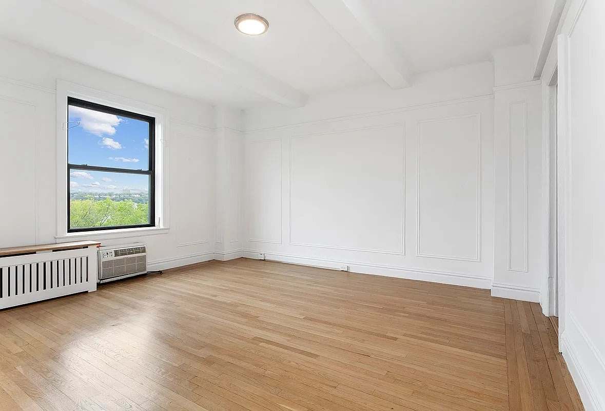 340 Riverside Dr Apt 6B