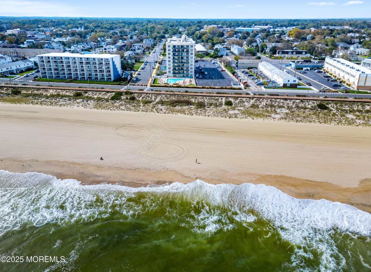 480 Ocean Avenue N unit: 2L