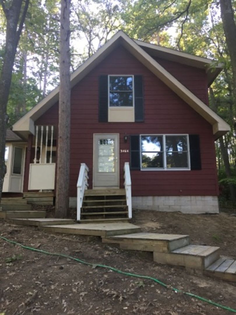 SPACIOUS 2 BEDROOM IN HOLIDAY HILLS AREA