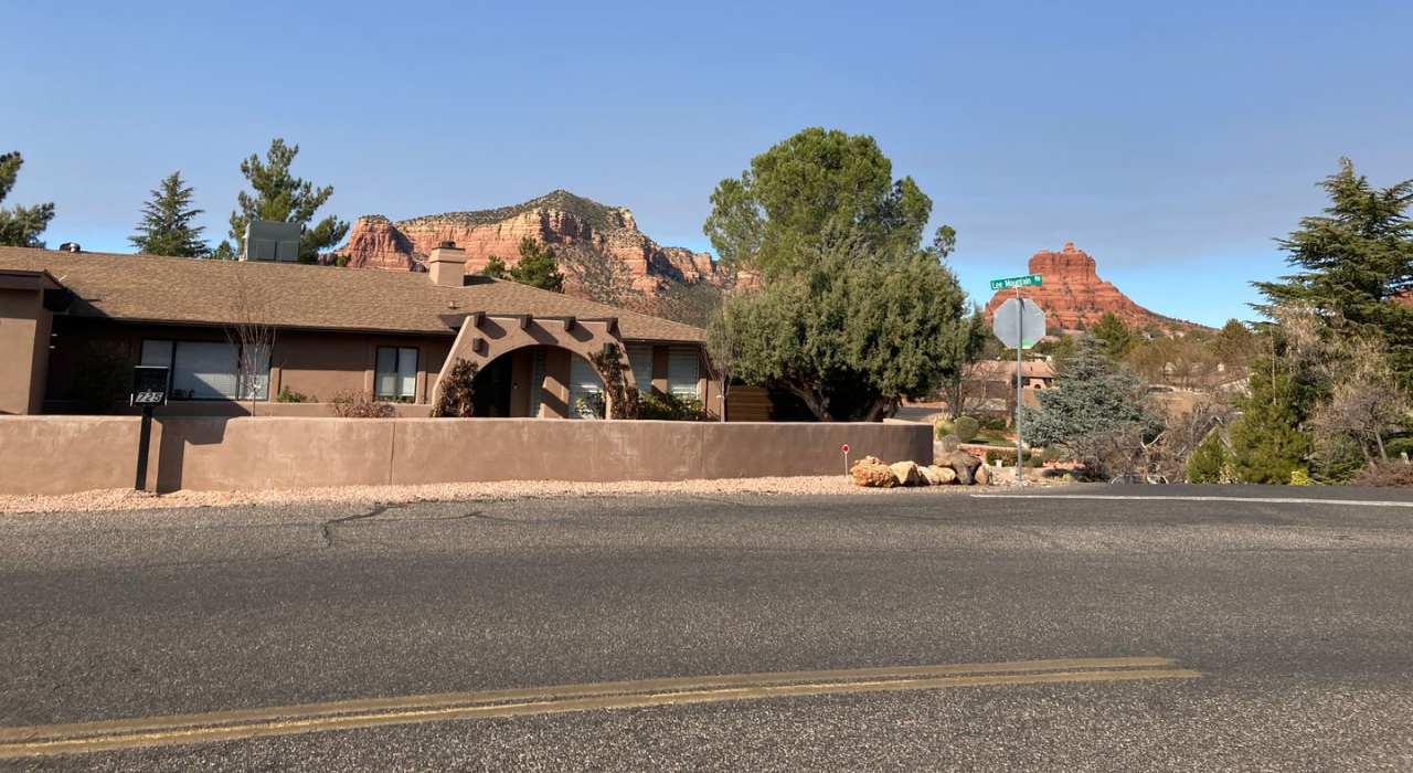 Gorgeous, modern, remodeled, furnished rental with spectacular views!