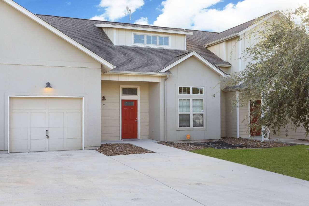 219 Circle Court