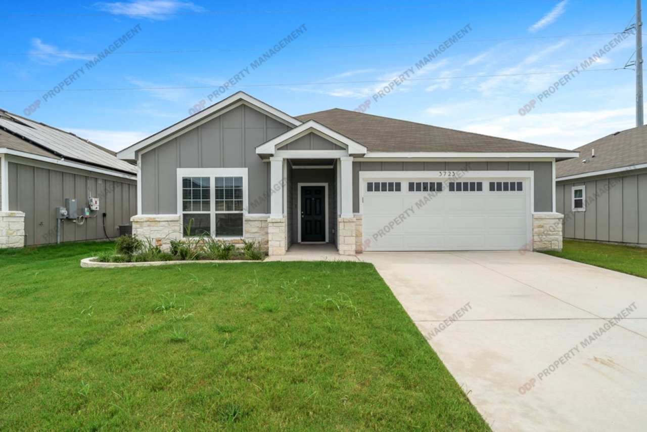 3 Bedroom, 2 Bathroom, Southside of Temple