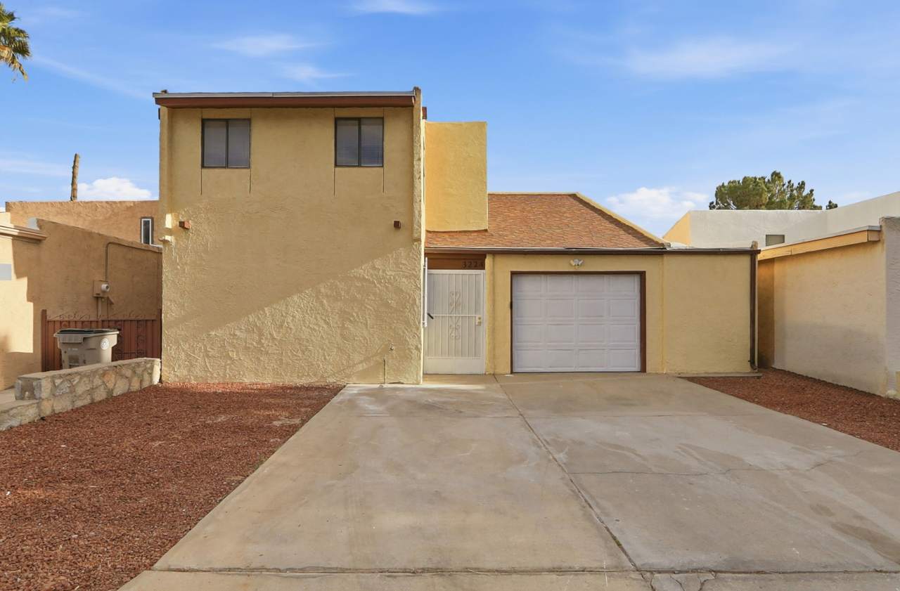 3224 Isla Banderas Way